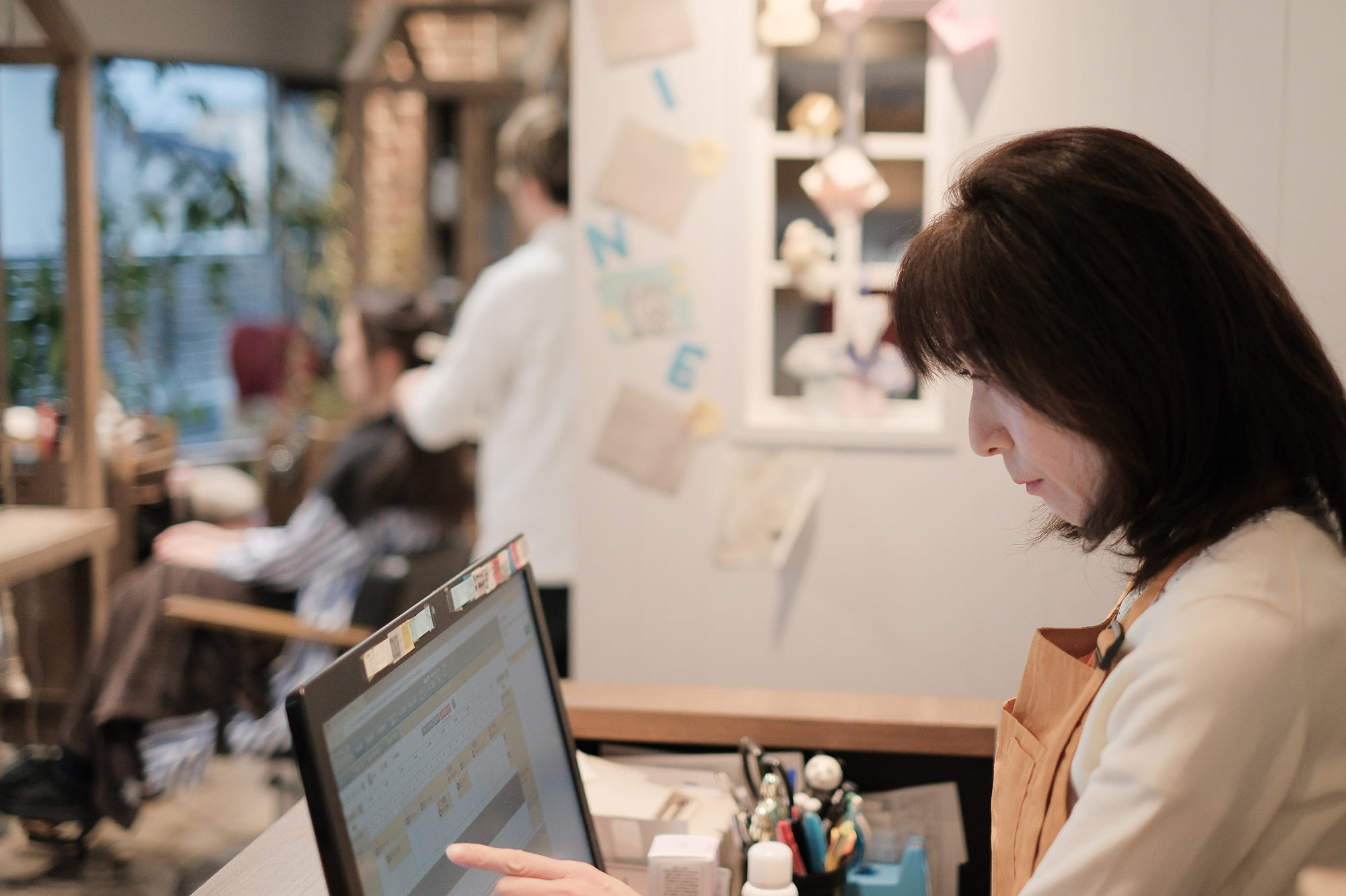 ネイルサロン集客で失敗しない選び方と実践手順｜新規・リピーター獲得を両立する7つの方法